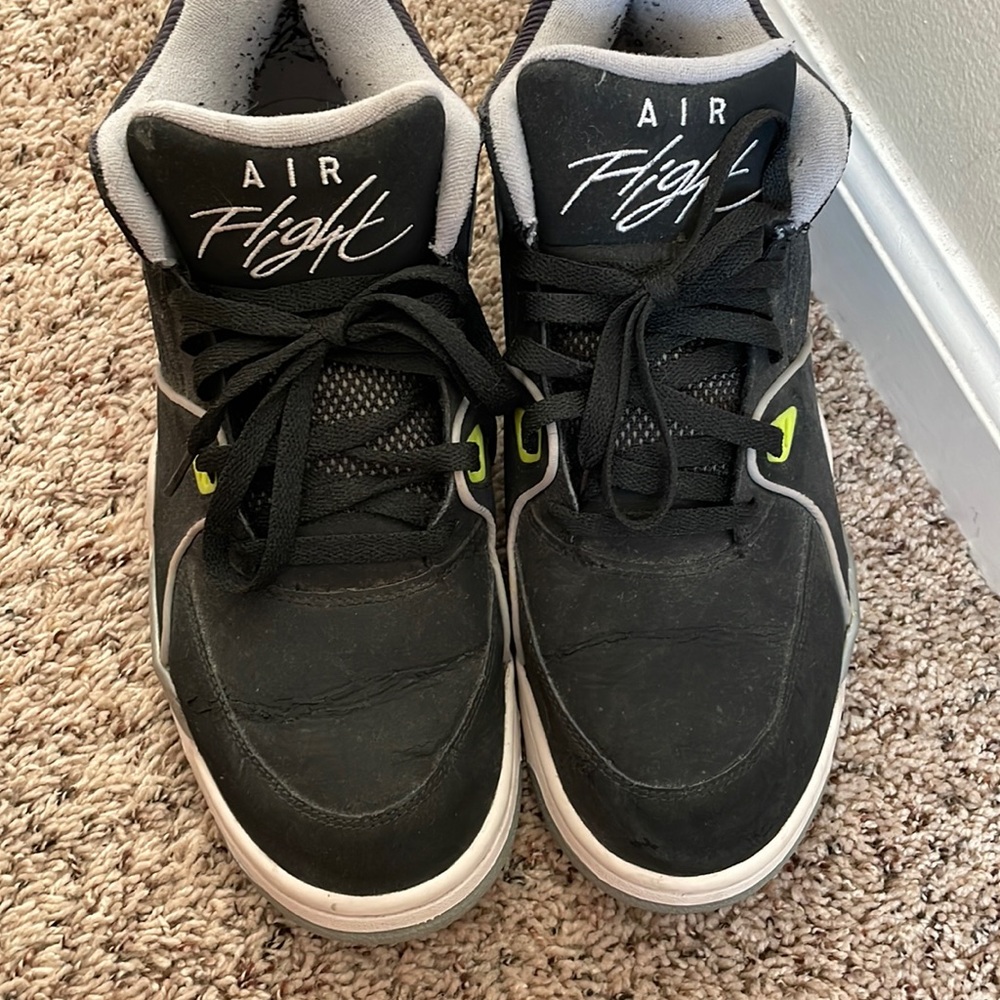 Nike AirFlight (Size 11.5)